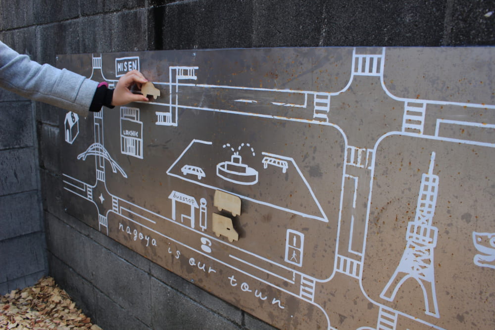 名古屋の地図が描かれたマグネットボード