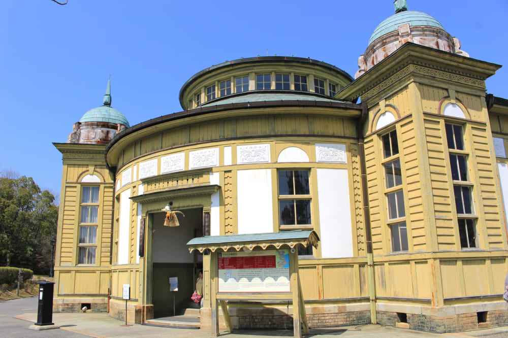 Ujiyamada Post Office Building