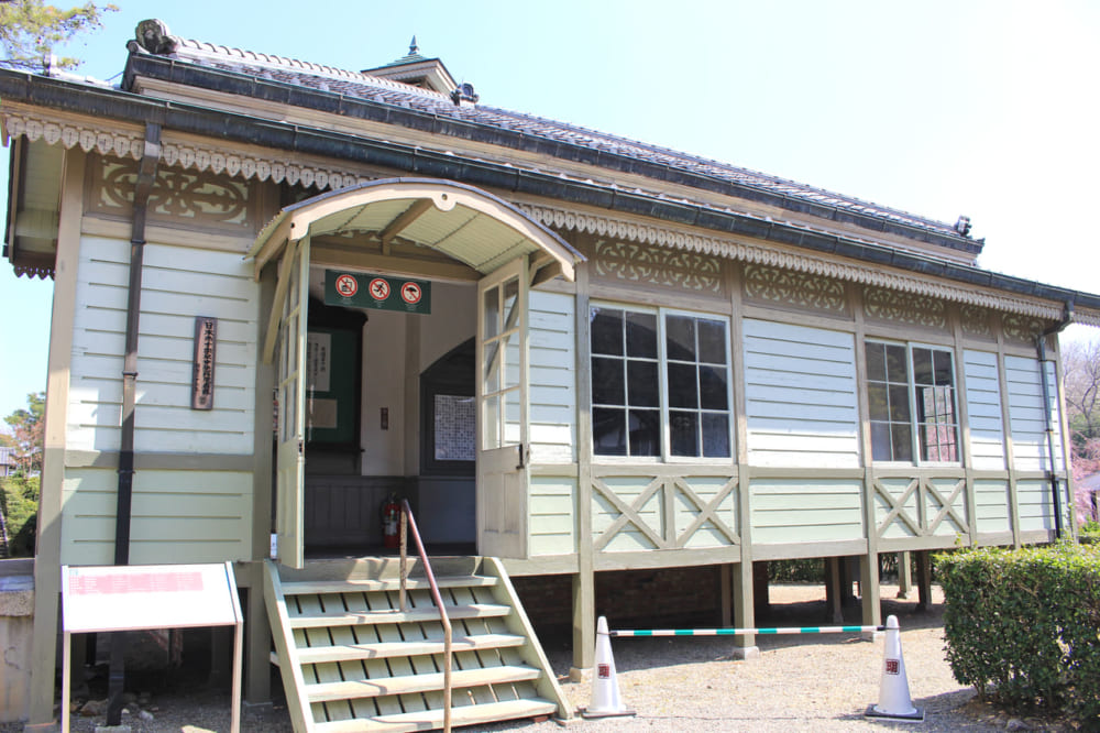 Japanese Red Cross Central Hospital Ward