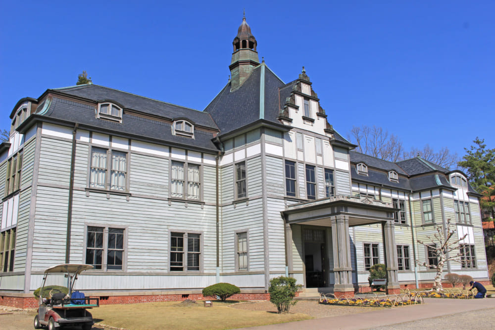 北里研究所本館・医学館