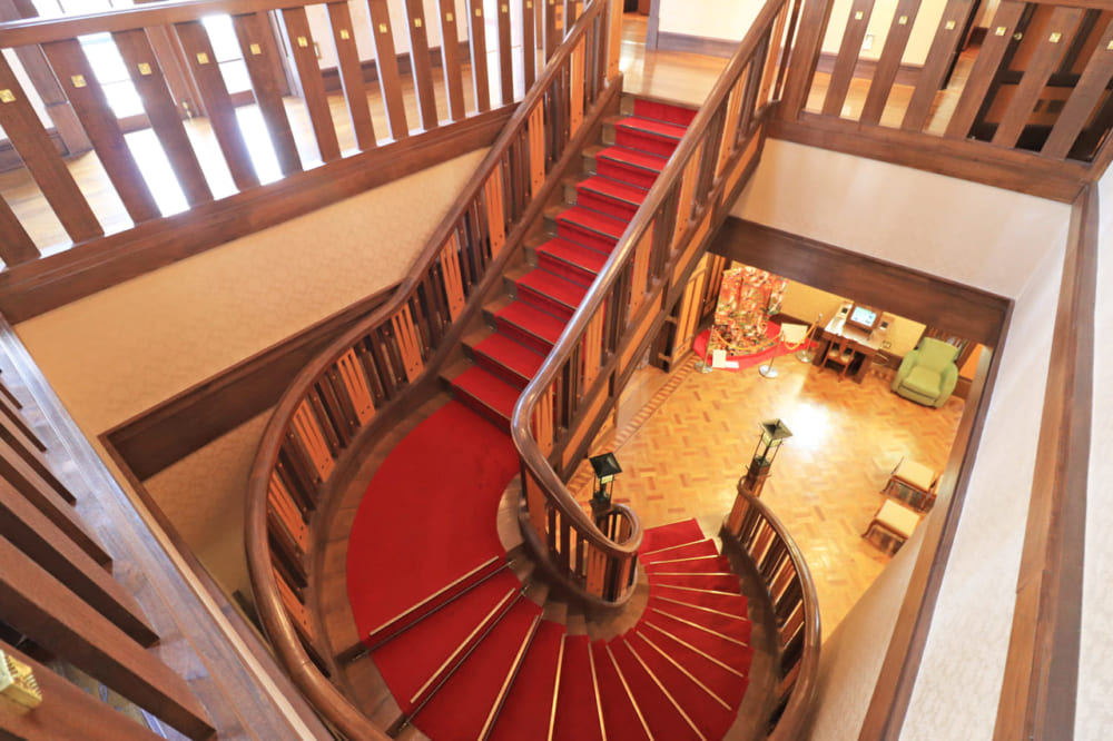 木製の螺旋階段