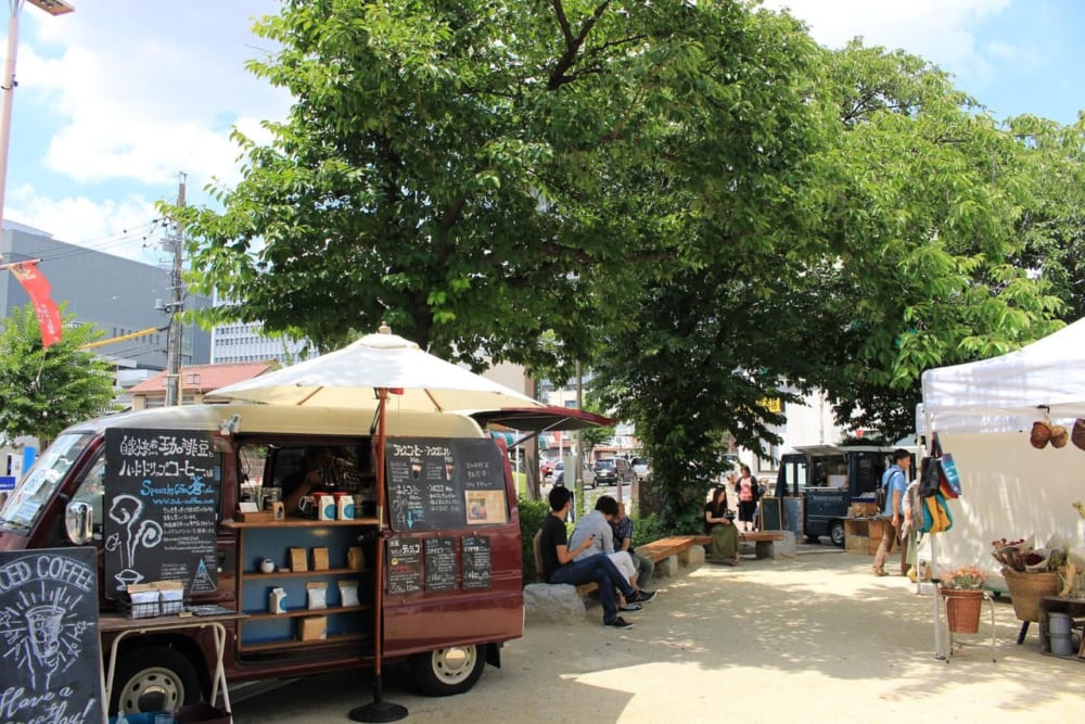 STREET & PARK MARKET