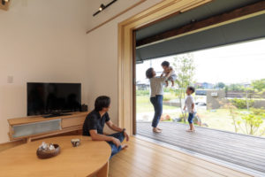 居心地抜群!ウッドデッキのある暮らしをご紹介。