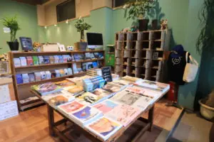 Free Paper Specialty Store “ONLY FREE PAPER” and Coffee Shop “Kissa River” Operated by Horie Building