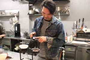 [Naka-ku, Nagoya] Q.O.L. COFFEE, a Roaster Cafe where the Owner Shima Honed his Skills in Melbourne
