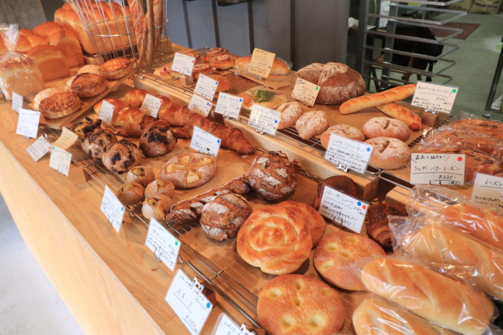 【移転】早起きして食べたくなる！「Tôt le Matin Boulangerie（トレマタンブーランジェリー）」の焼きたてパン