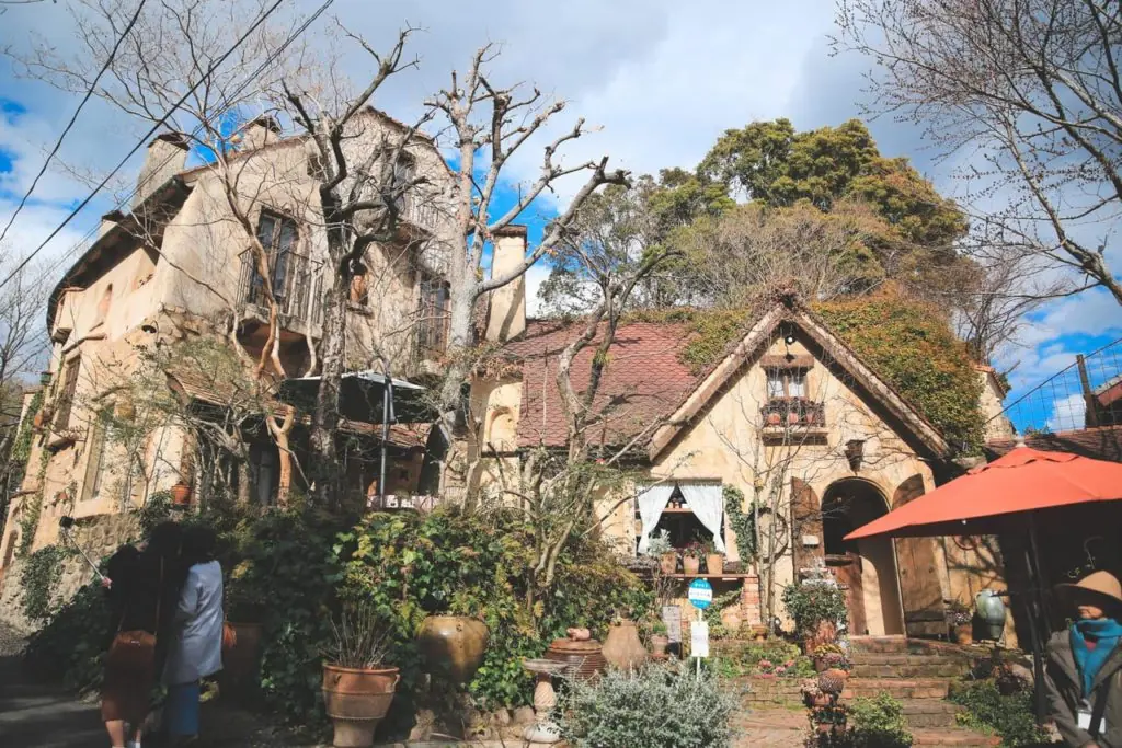 まるでおとぎ話の世界に迷いこんだような「浜名湖ぬくもりの森」