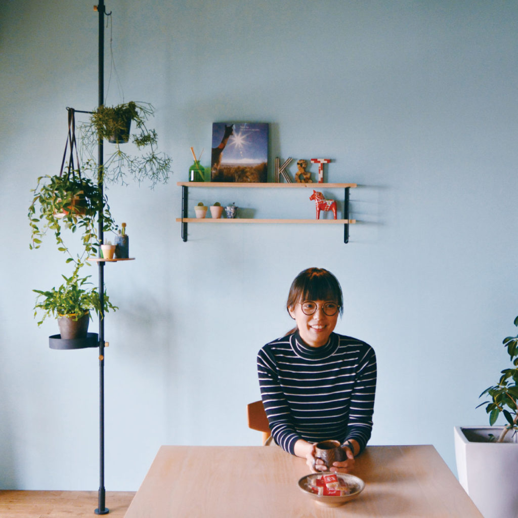 空間をおしゃれに活用。自由にカスタマイズできる突っ張り棒「DRAW A LINE」