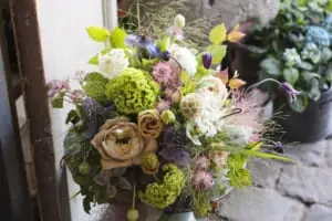 花の組み合わせを楽しもう。アトリエのようなフラワーショップ「APPRIVOISER（アプリボアゼ）」