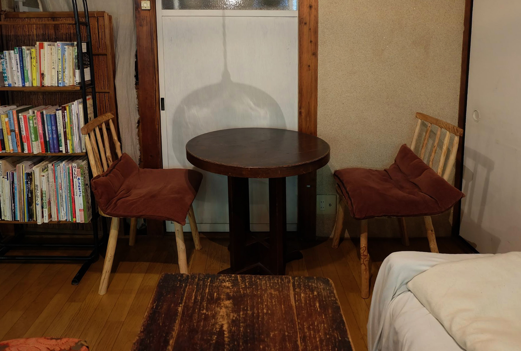 椅子やテーブル