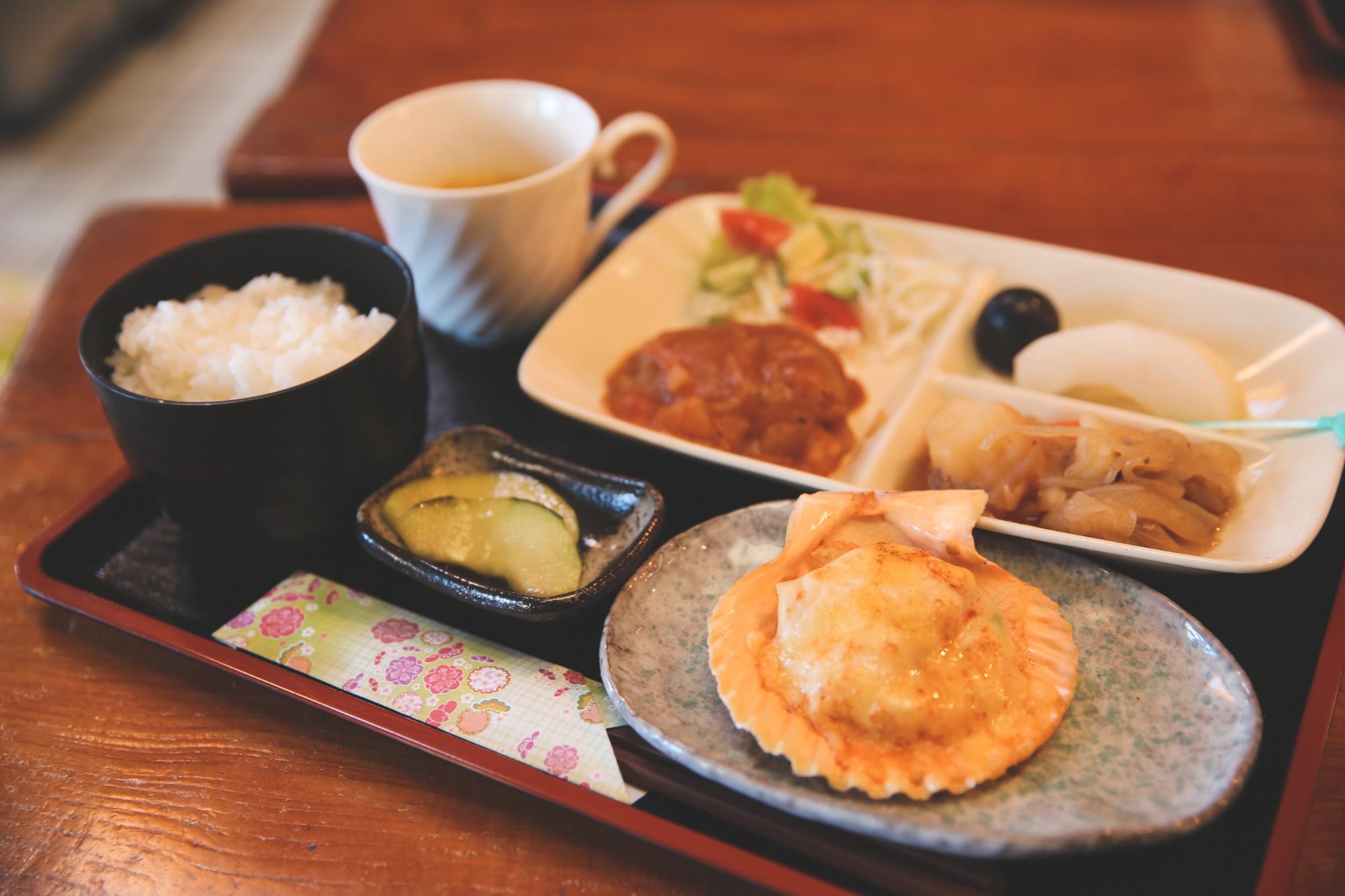 地場産アッパのグラタンランチ　￥1,000