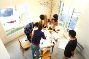 未来を本気で考える「未来デザインラボ」