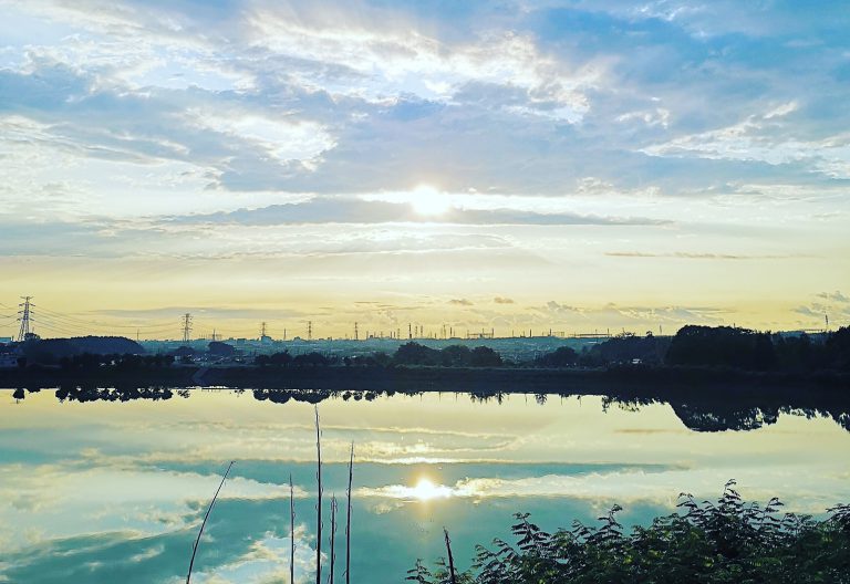 池のほとりでのんびりまったり。日々変わる景色を眺めながらブランチやティータイムが楽しめるカフェ「 moricafe -brunch&coffee-（モリカフェブランチアンドコーヒー）」