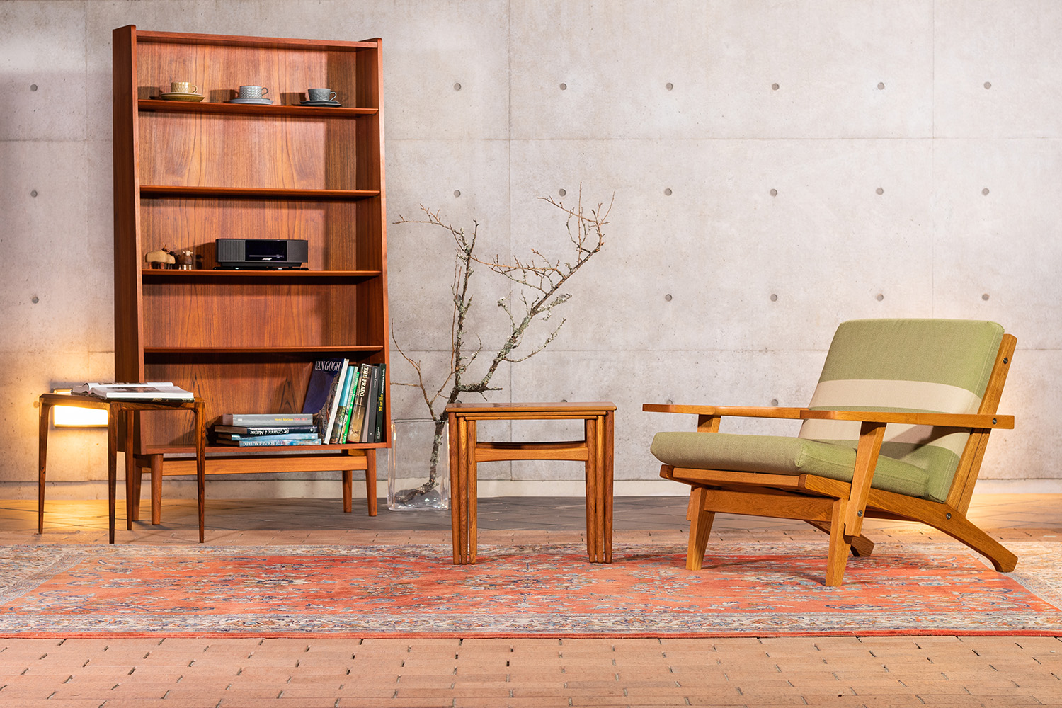 Hans J. Wegner GE370 / Hans J. Wegner AT40 Nest of Tables / Johannes Sorth Bookshelf