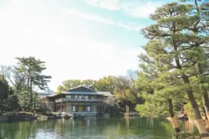 都会の喧騒を忘れさせてくれる、名古屋市内の庭園まとめ
