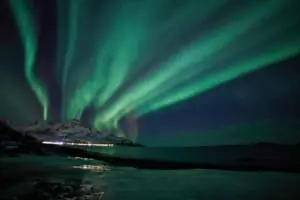 【ノルウェー トロムソ】オーロラをどこまでも追いかける!トロムソでのオーロラチェイシング体験