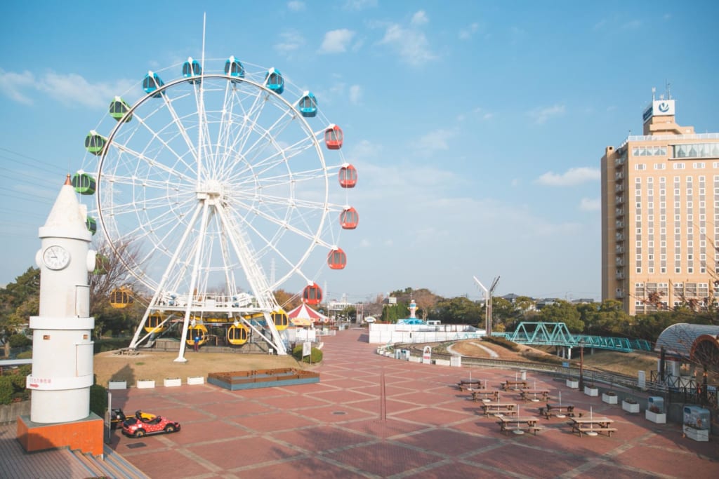 家族で行こう!入園料無料&乗り物が1回100円で楽しめる「碧南市明石公園」