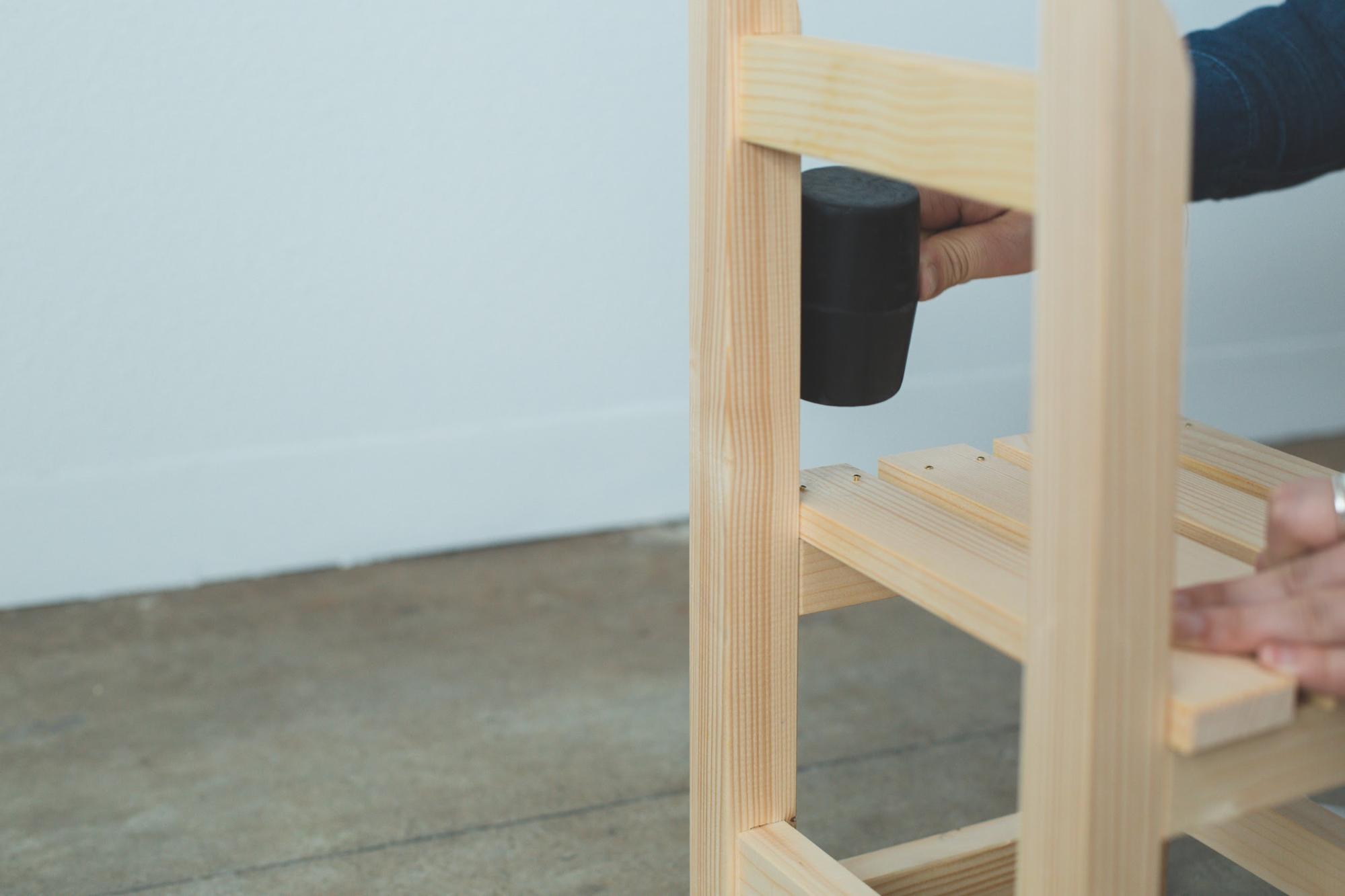 おうち時間でdiy 誰でも簡単につくれる 自然木を使った子供椅子をつくってみました ライフデザインズ