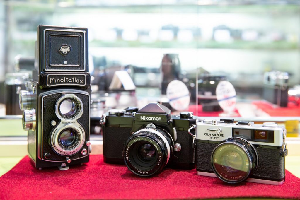 明治37年創業。老舗カメラ店「松屋カメラ」に聞いた!初心者におすすめなフィルムカメラ