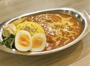 週末ランチタイム限定!日本人に親しみやすい味がこだわりの間借りスパイスカレー店「oh my curry(オーマイカレー)」