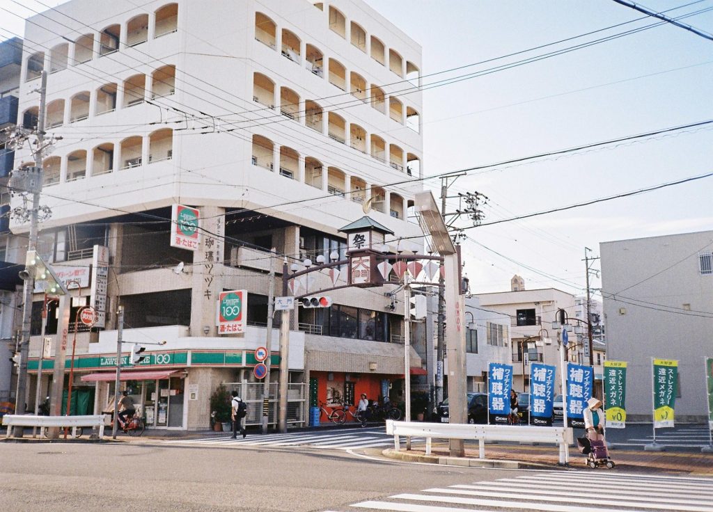 【フィルムカメラを片手に】「中村遊郭」を散策。（Konica Big mini F 編）