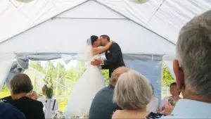 【スウェーデンの暮らし】スウェーデン版バチェラーパーティーとは?笑顔に溢れる結婚パーティー当日