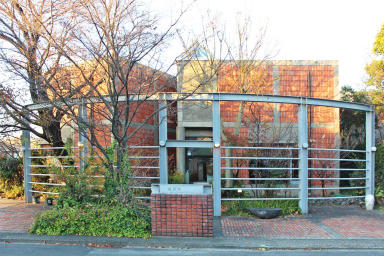 アートもランチも楽しめる織部亭で、素敵な時間を。