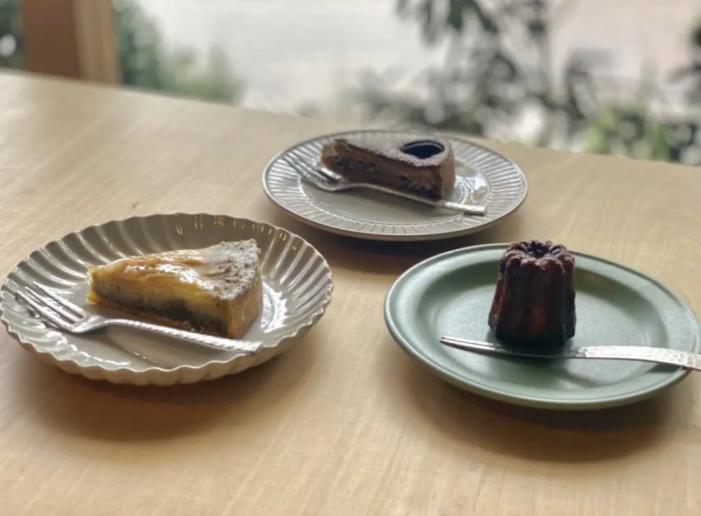 「焼菓子 moegiiro（モエギイロ）」旬のフルーツを使ったケーキが絶品！オーガニックや無農薬にこだわった、カラダがよろこぶスイーツを。