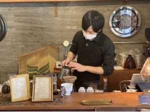 童話の世界に浸りながら、スペシャリティなコーヒーを堪能できる「Story Coffee（ストーリーコーヒー）」