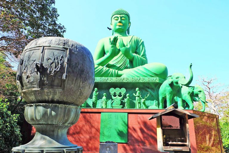 Tượng Phật xanh vĩ đại, Benten ngủ, con cá gỗ lớn nhất Nhật Bản... Đền Toganji của thành phố Nagoya có rất nhiều thứ để xem!