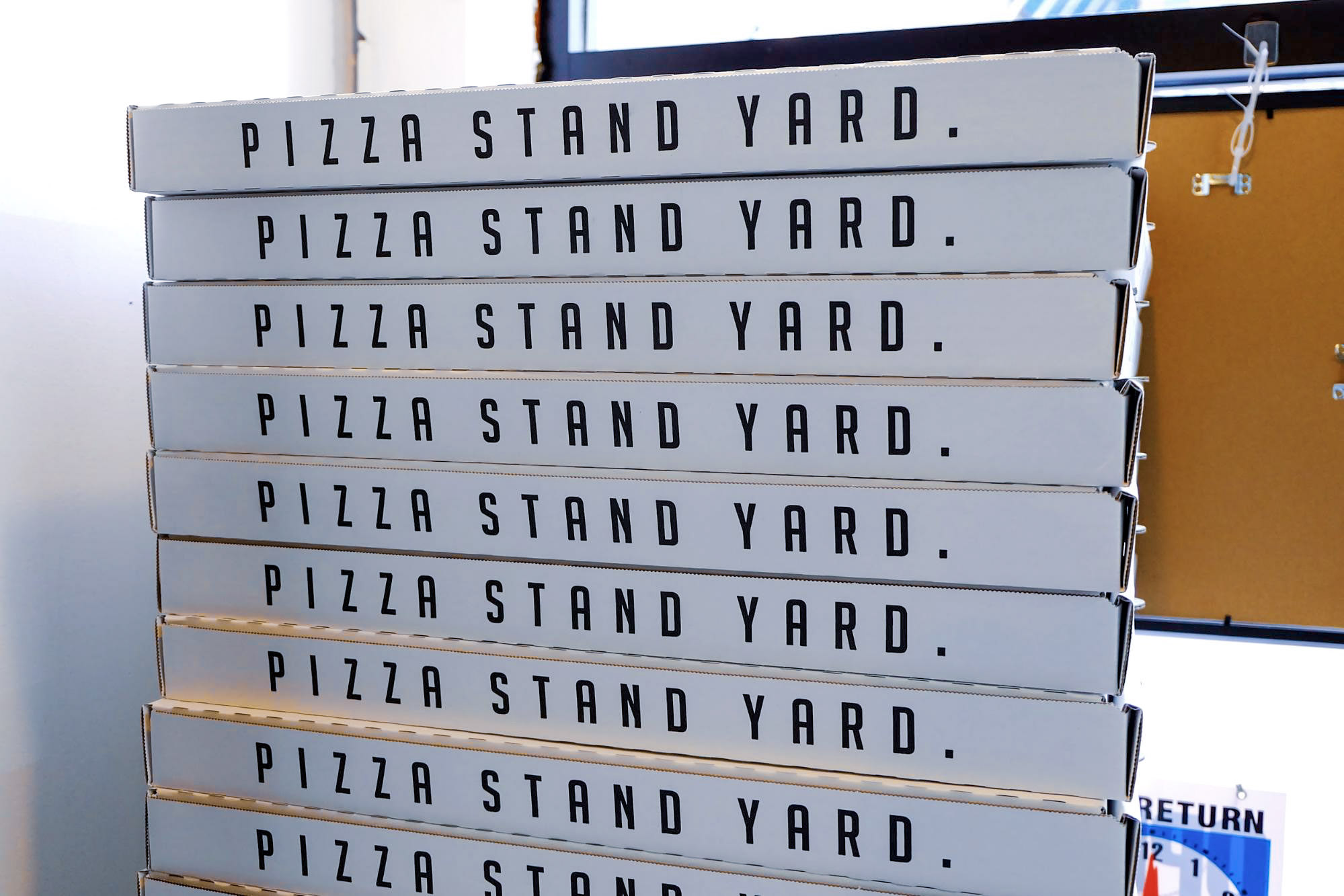 PIZZA STAND YARD.