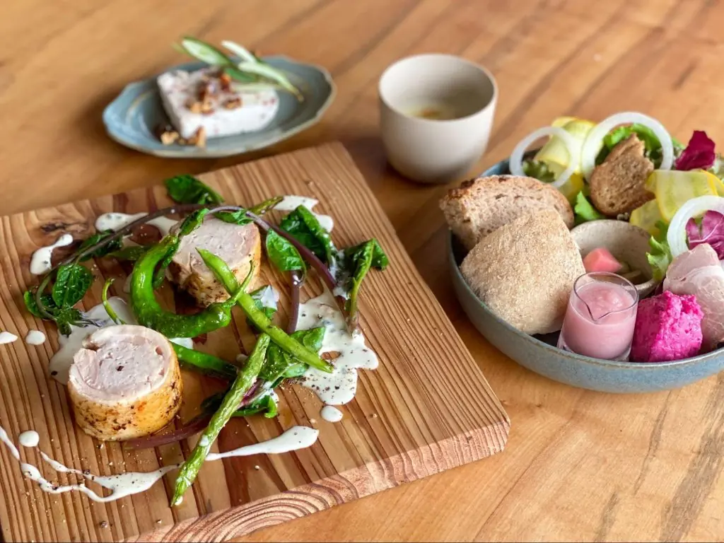 地元で採れた旬の野菜&こだわりの食材を、カジュアルに楽しくフレンチで。三重県いなべ市にあるレストラン「nord(ノール)」