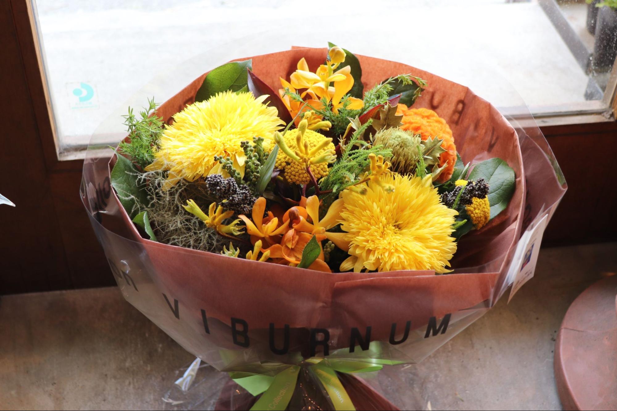 Viburnum ビバーナム ロンドンスタイルの花文化を繋ぐフラワーショップ ライフデザインズ