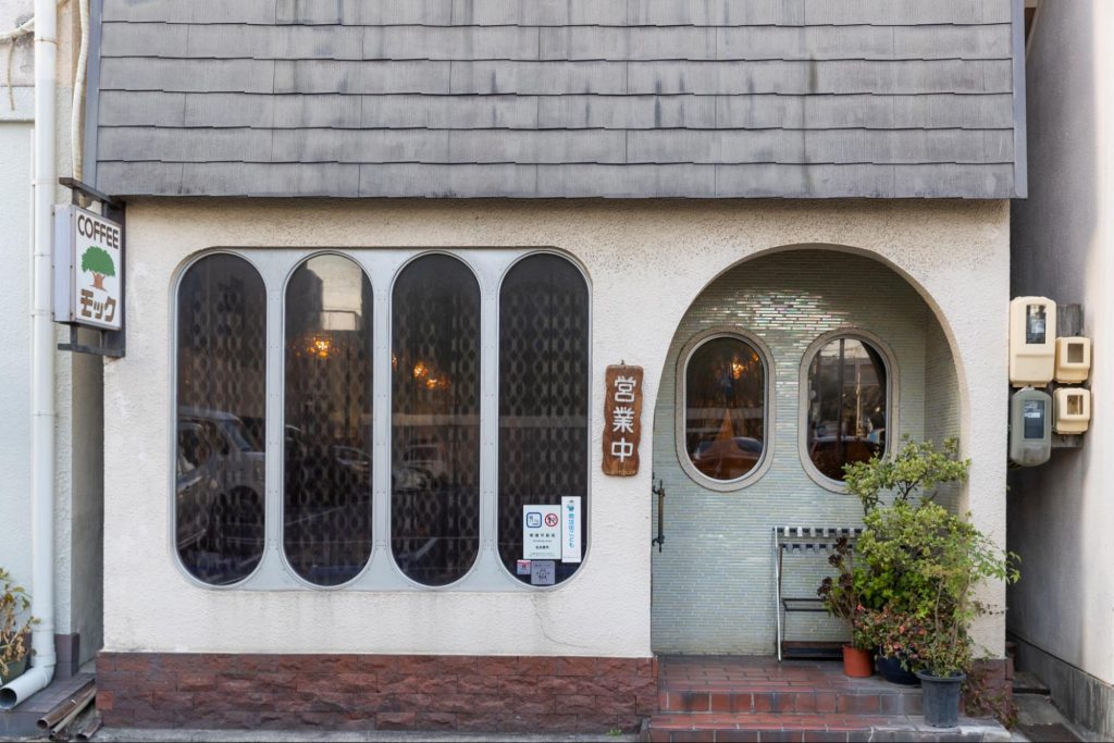 昔ながらのレトロ感に心癒される喫茶店「モック」