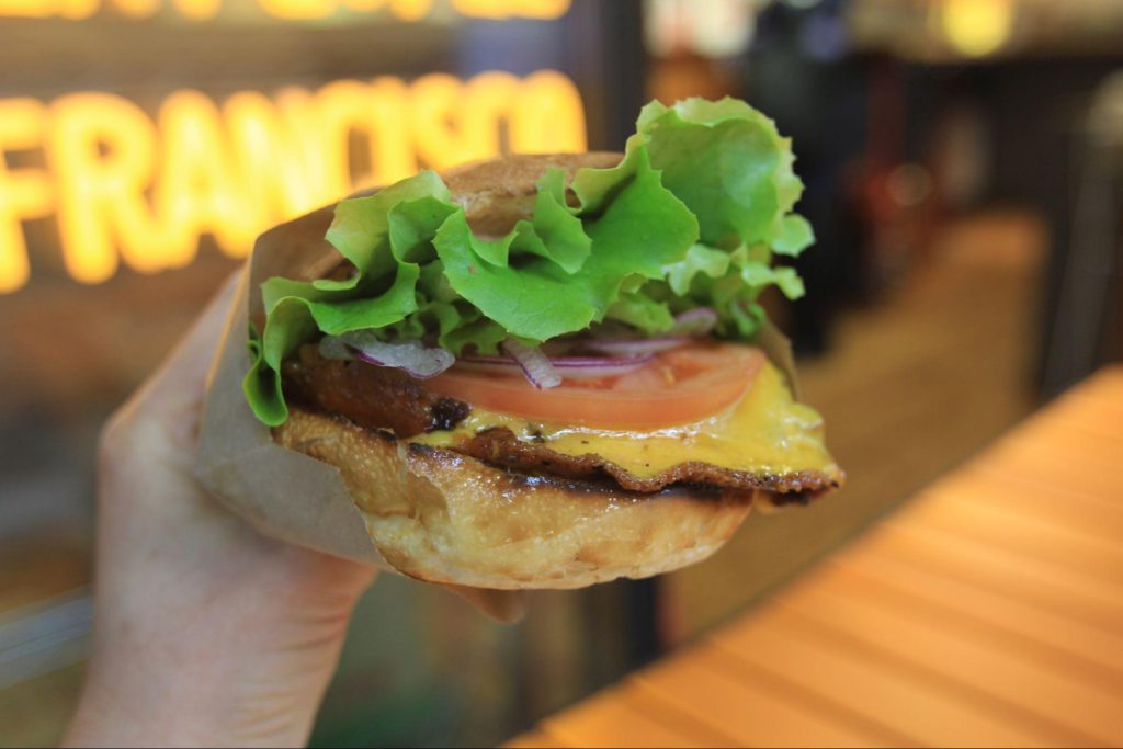 快速,实惠,美味的汉堡。不张扬但很酷的“Handsome Burger”