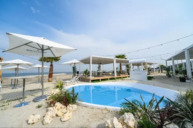 Glamping-style outdoor BBQ facility &quot;Link del mar&quot; opens on Tokoname Rinkuu Beach!