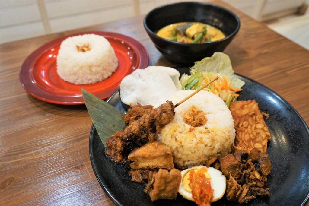 Dapoer Indonesia（ダプルインドネシア） インドネシアの台所