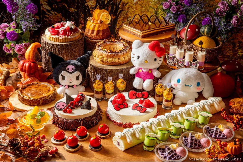 サンリオキャラクターズ 初コラボ!ヒルトン名古屋にて、秋のスイーツビュッフェ「クロミ、シナモロール、ハローキティのオータムフェスティバル~ダークな森の収穫祭~」を開催