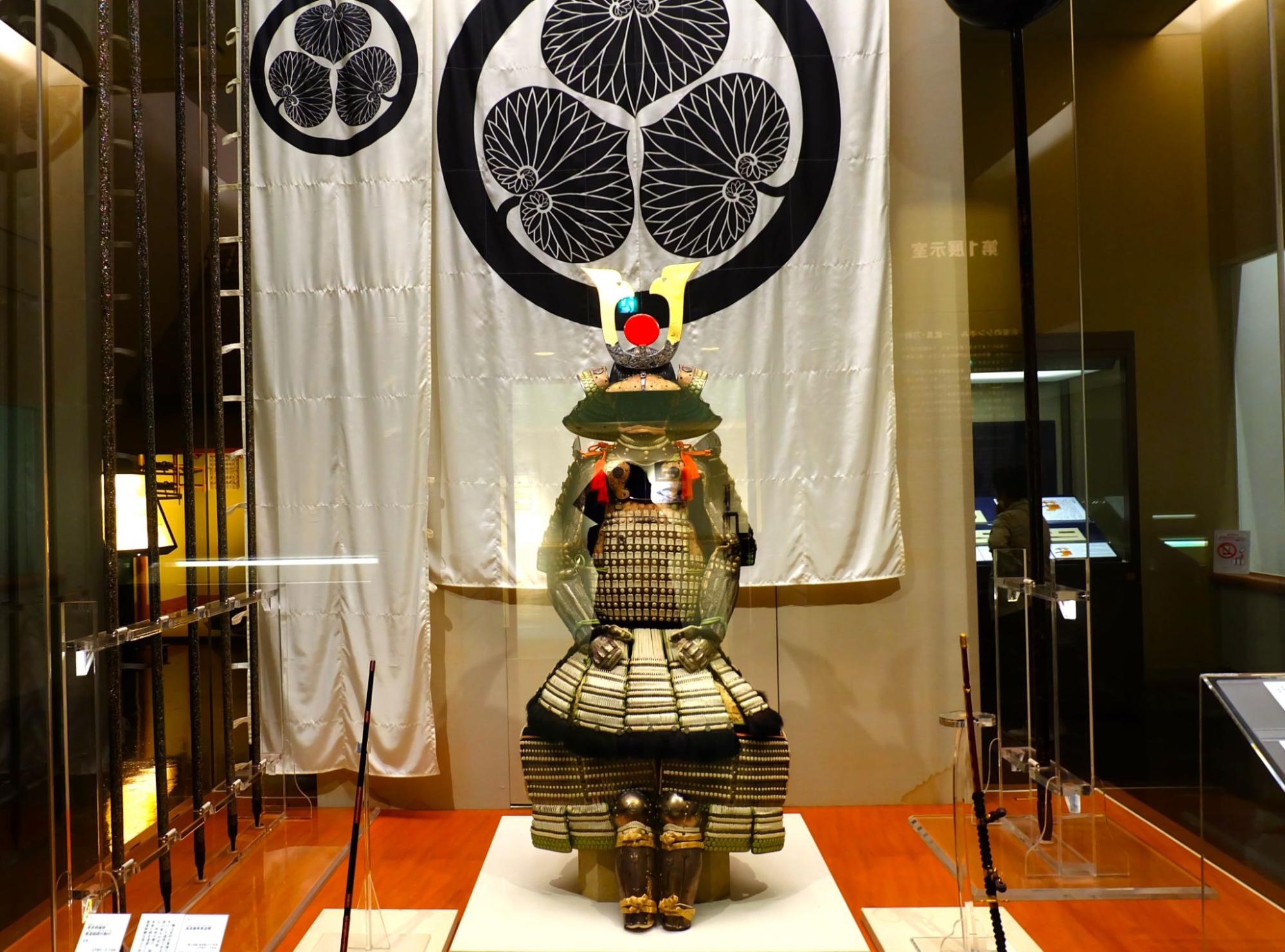 国宝含む一万件以上のコレクションを所蔵する「徳川美術館」。当時の人々の息づかいを間近で感じられる工夫も必見！