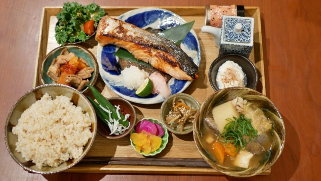 北海道の焼き鮭定食　1,780円