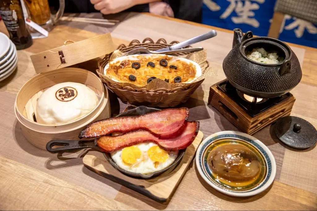 【名古屋】話題の「ジブリ再現飯」を食べてきました!(道南農林水産部)