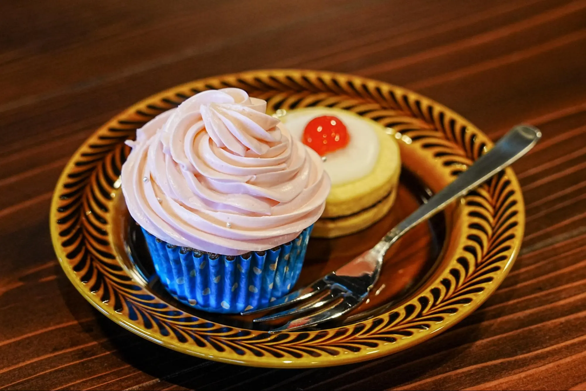 ジャムクッキーとカップケーキ（ピンク）￥1,000