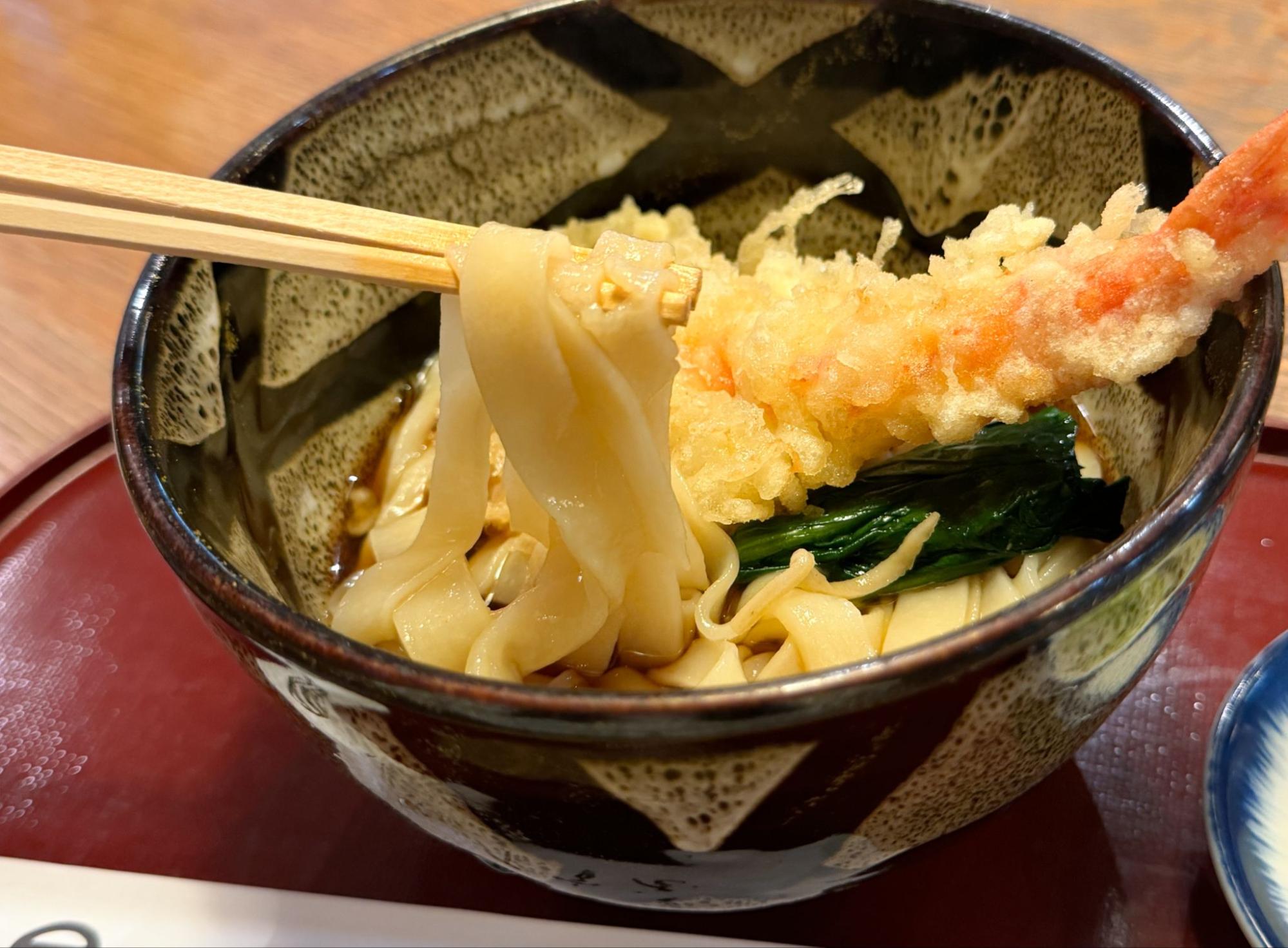 Chojiya's "Tempura Kishimen (cold)"