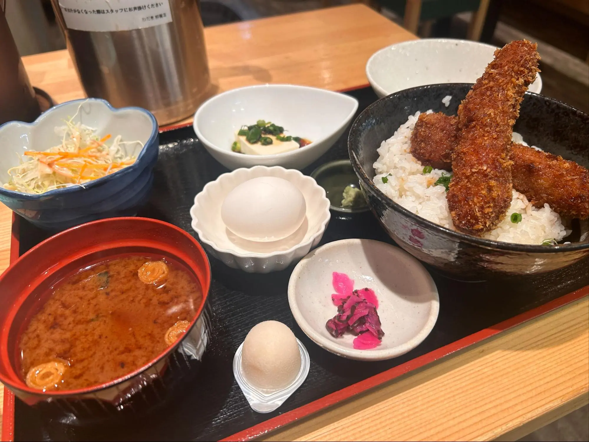 醤油カツ丼 並 1,100円（税込）