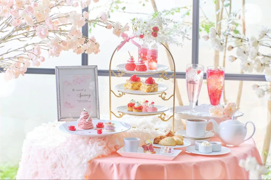 【ささしま】ストリングスホテル 名古屋の「桜色のストロベリーアフタヌーンティー」を体験してきました!