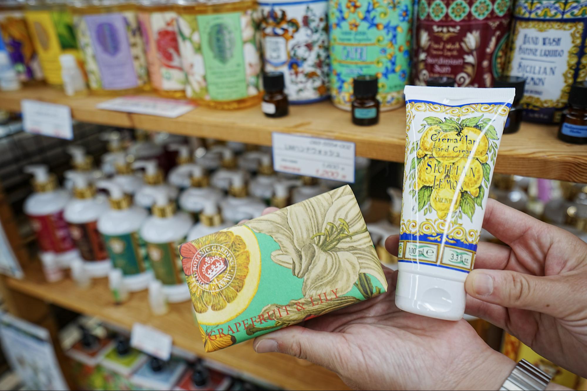 ENGLISH SOAP COMPANY