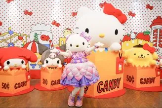 【金山】ハローキティ50周年記念「ハローキティ展」in 名古屋